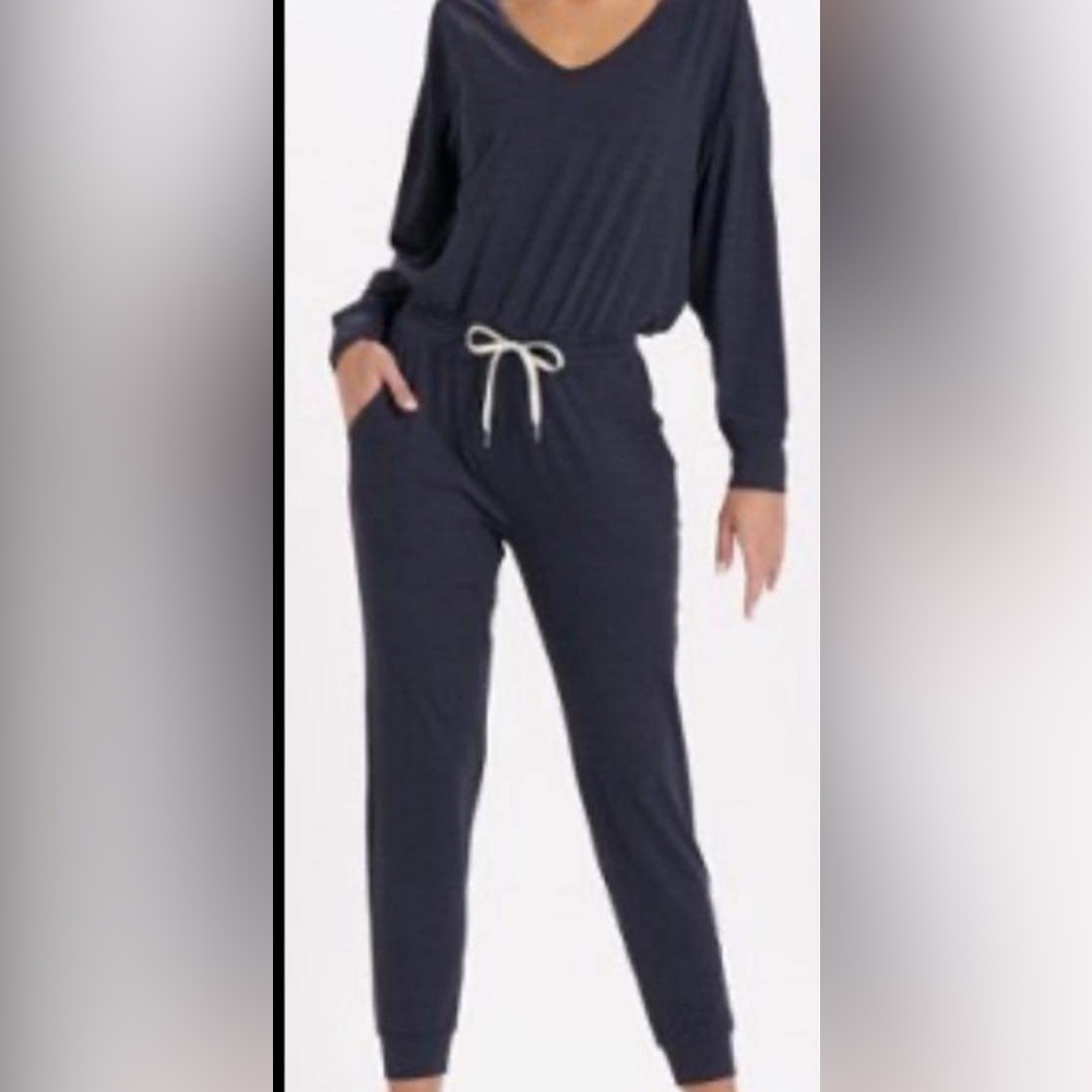 Vuori long sleeve jumpsuit- heather navy